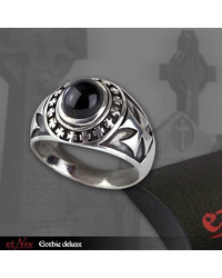 Ring 'Onyx Iron Cross' - vergleichen und günstig kaufen